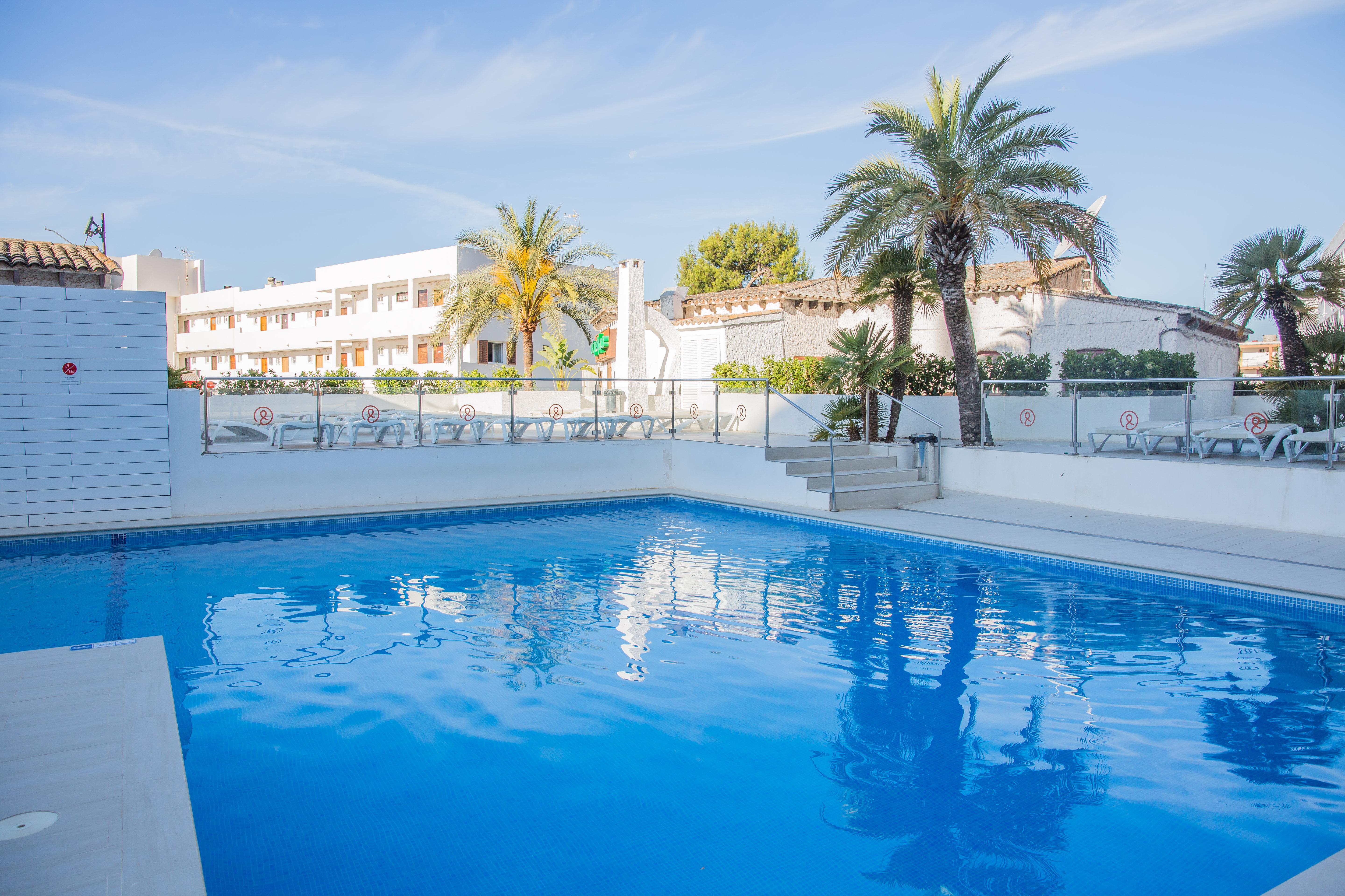 Pierre & Vacances Mallorca Deya 圣蓬萨 外观 照片